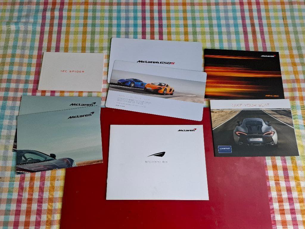 setje van 8 McLaren folders, Verzenden, Zo goed als nieuw, Overige merken, McLaren Automotive