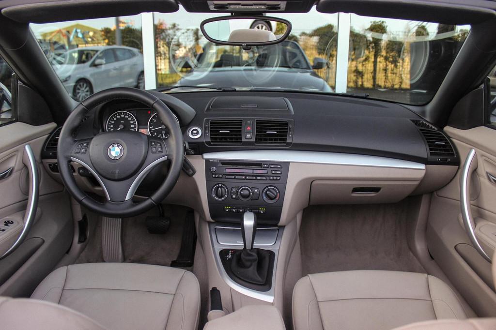 BMW 1-serie Cabrio 118i Executive | Sportstuur | Cruise cont, Euro 5, Achterwielaandrijving, Beige, Cabriolet