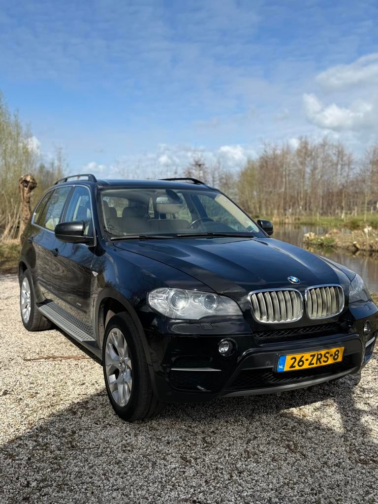 BMW X5 Xdrive 30D Aut8 2012 Zwart, Auto's, Beige, 2993 cc, 241 €/maand, Zwart