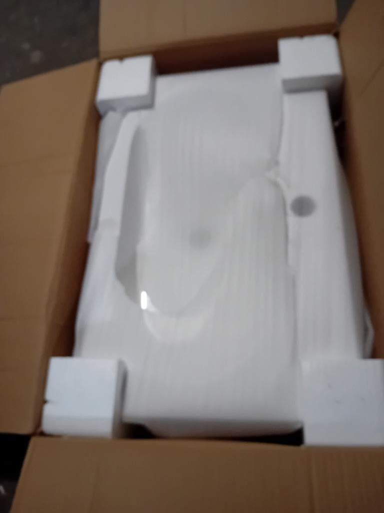 Mooie vierkante langwerpige wastafel voor badkamer, Ophalen of Verzenden, Nieuw, Wastafel