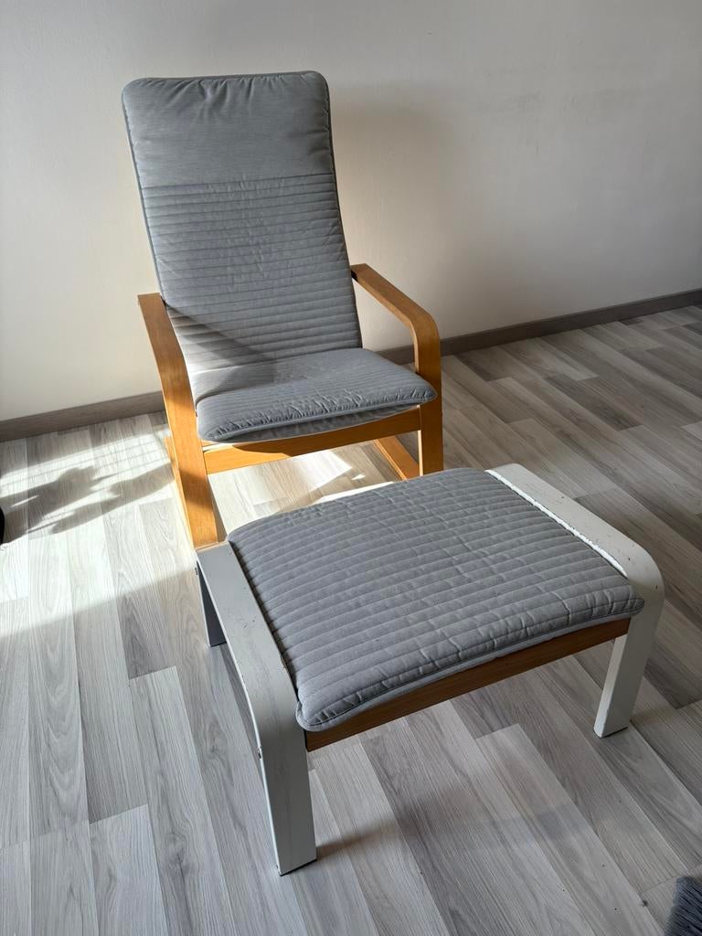 💥IKEA Poäng stoel + voetenbank 💥Relax Zitten💥, Ophalen, Zo goed als nieuw, 50 tot 75 cm, Leer