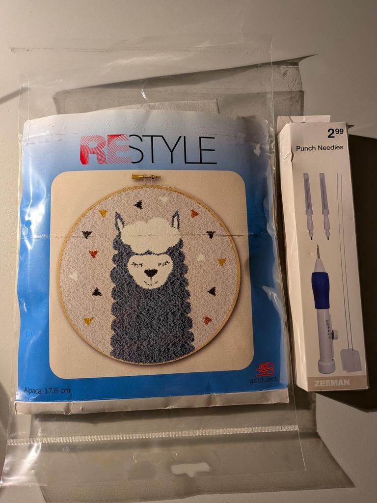 Borduurpakket Alpaca, Hobby en Vrije tijd, Borduren en Borduurmachines, Ophalen of Verzenden, Nieuw, Handborduren, Borduurpakket