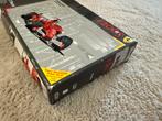 Ferrari F2005 Bouwpakket - Revell 1:24, Auto, Nieuw, Ophalen of Verzenden, 1:32 tot 1:50