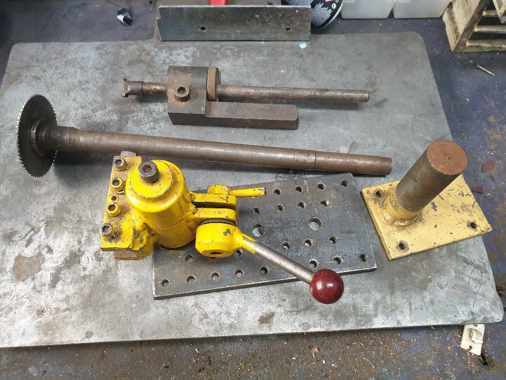 DRAAIBANK ACCESSOIRES, Doe-het-zelf en Verbouw, Draaibanken, Ophalen of Verzenden, Gebruikt, Metaaldraaibank