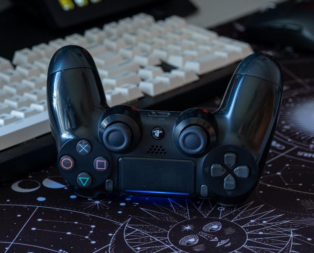 Dualshock 4 PS4 controller antistick drift hall effect, Ophalen of Verzenden, Zo goed als nieuw, Controller, PlayStation 4