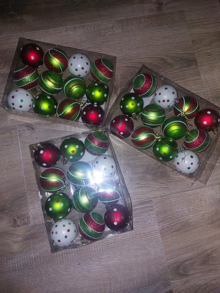 Kerstballen, Ophalen, Nieuw