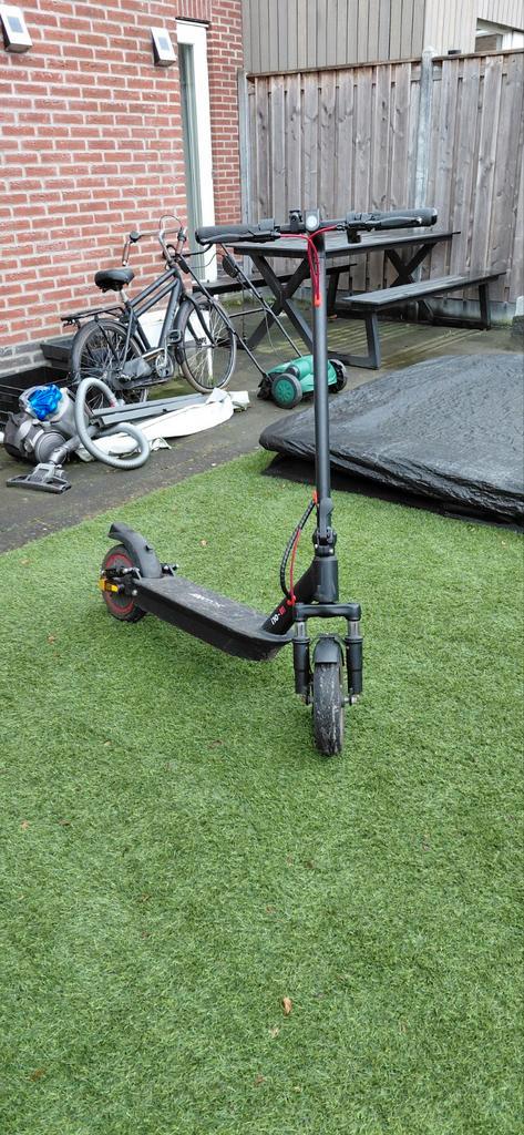 Elektrische step iScooter i10 - Zo goed als nieuw, Fietsen en Brommers, Steps, Zo goed als nieuw, Elektrische step (E-scooter)