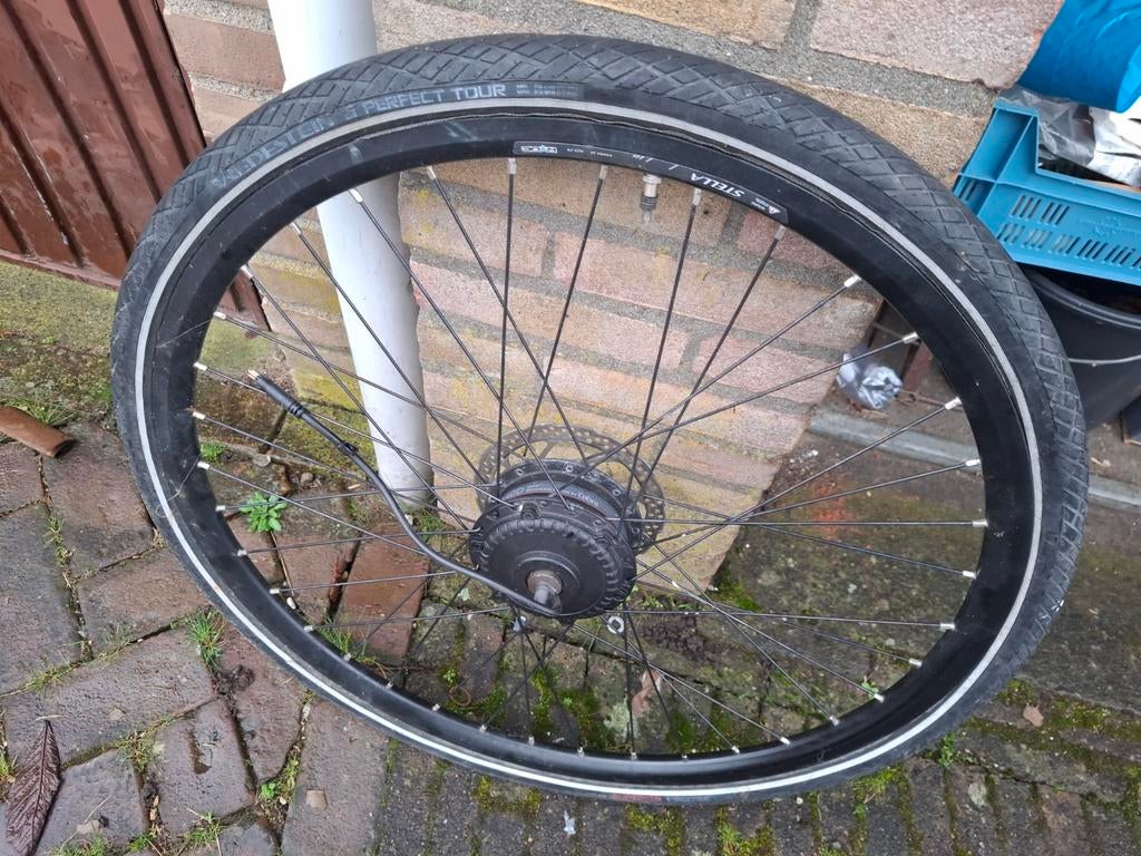 Stella voorwielmotor, Fietsen en Brommers, Fietsonderdelen, Ophalen of Verzenden, Zo goed als nieuw, Algemeen, Wiel