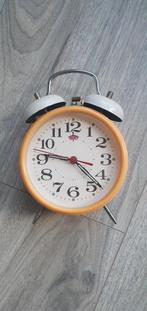 Vintage Wekker met Bel, Ophalen of Verzenden, Gebruikt, Analoog, Wekker of Tafelklok