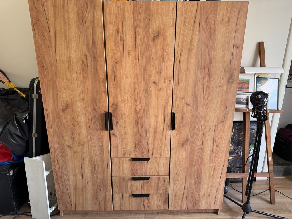 Jysk Jenslev Kledingkast 144x176 - Natuurlijk Eiken, Ophalen, Gebruikt, 100 tot 150 cm, Met lade(s)