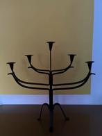 GROTE BRUTALIST CANDELABRA. —. VOOR 5 KAARSEN., Ophalen of Verzenden, Overige materialen
