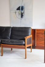 Capella 2-zitsbank leder, Illum Wikkelso jaren 60, Ophalen, Gebruikt, Tijdperk, Pim@tijdperk.eu