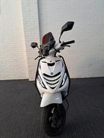 Piaggio Zip 4T Scooter Glans Wit FULL OPTION (BROM), Overige modellen, Maximaal 45 km/u, N.V.T., Zo goed als nieuw