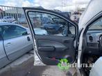 Portier 4Deurs links-voor van een Opel Agila (GBZ), Gebruikt, -, Deur, -