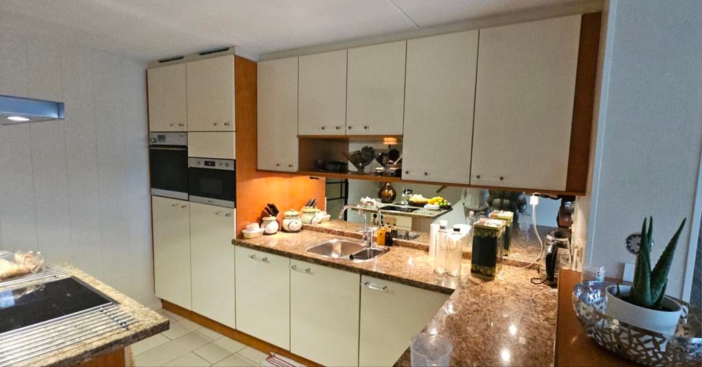 COMPLETE KEUKEN MET INBOUWAPPARATUUR.  BIEDEN, Ophalen of Verzenden, Gebruikt, Graniet of Steen, Met kookeiland