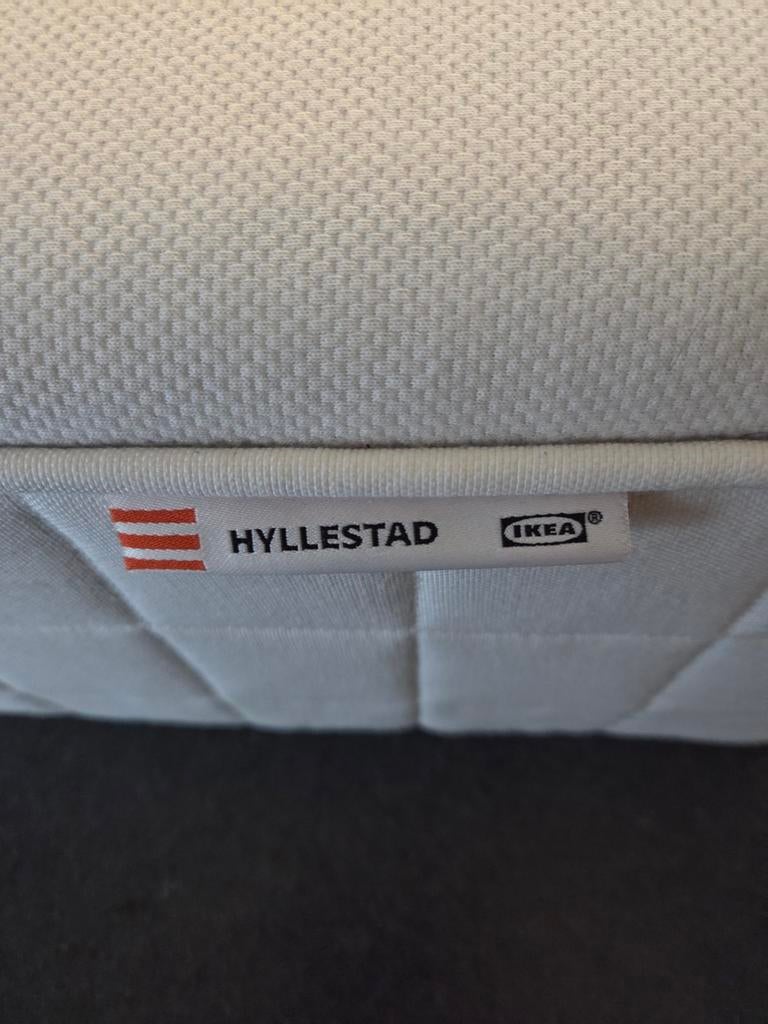2 ikea hyllestad matrassen, Huis en Inrichting, Slaapkamer | Matrassen en Bedbodems, Ophalen, Eenpersoons, Zo goed als nieuw, 80 cm