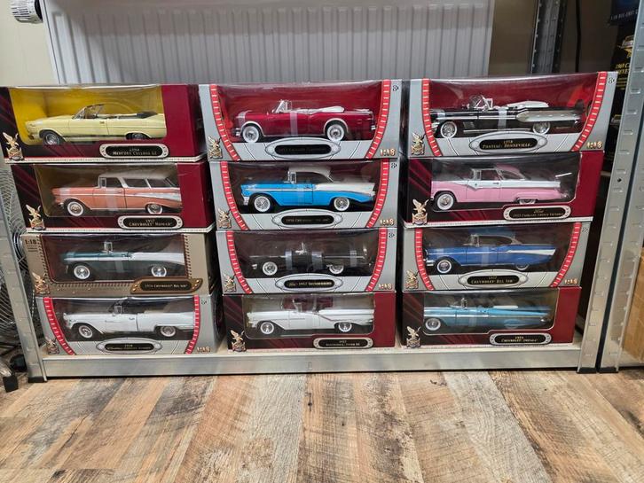 Meerdere Amerikaanse Schaalmodellen 1:18 in OVP, Hobby en Vrije tijd, Modelauto's | 1:18, Zo goed als nieuw, Overige merken, Ophalen of Verzenden
