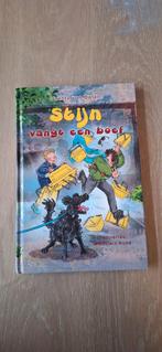 Stijn vangt een boef, Ophalen of Verzenden, Zo goed als nieuw, Gisette van Dalen, Fictie algemeen