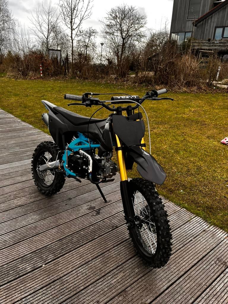 Pitbike 125 cc, Fietsen en Brommers, Minibikes, Midibikes en Pitbikes, Ophalen, Zo goed als nieuw, Pitbike