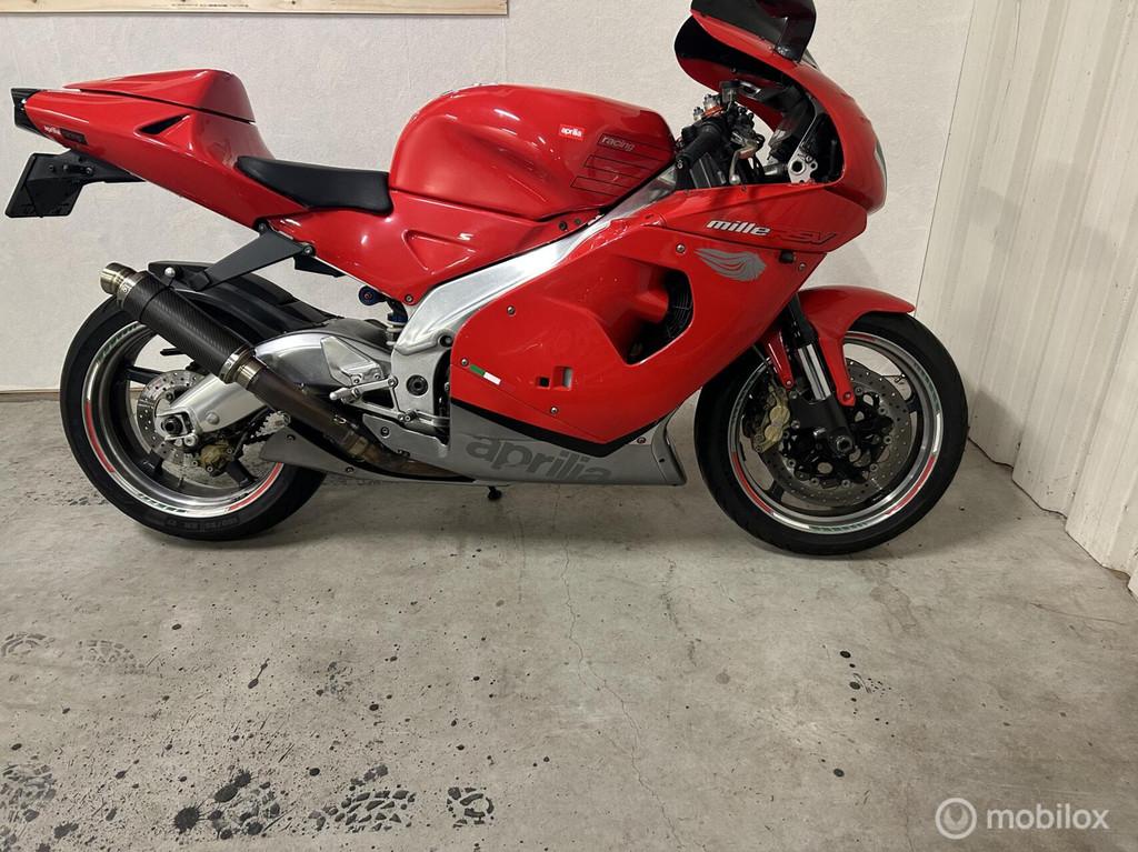 Aprilia RSV 1000, Bedrijf, Sport, Meer dan 35 kW, 998 cc