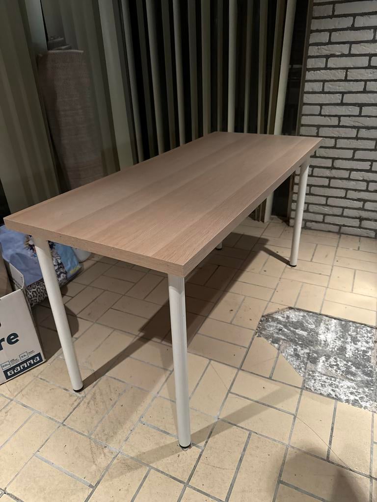 IKEA Linnmon / Adils Bureau Tafel - Licht Hout & Wit, Huis en Inrichting, Ophalen, Spaanplaat of MDF, Zo goed als nieuw, IKEA