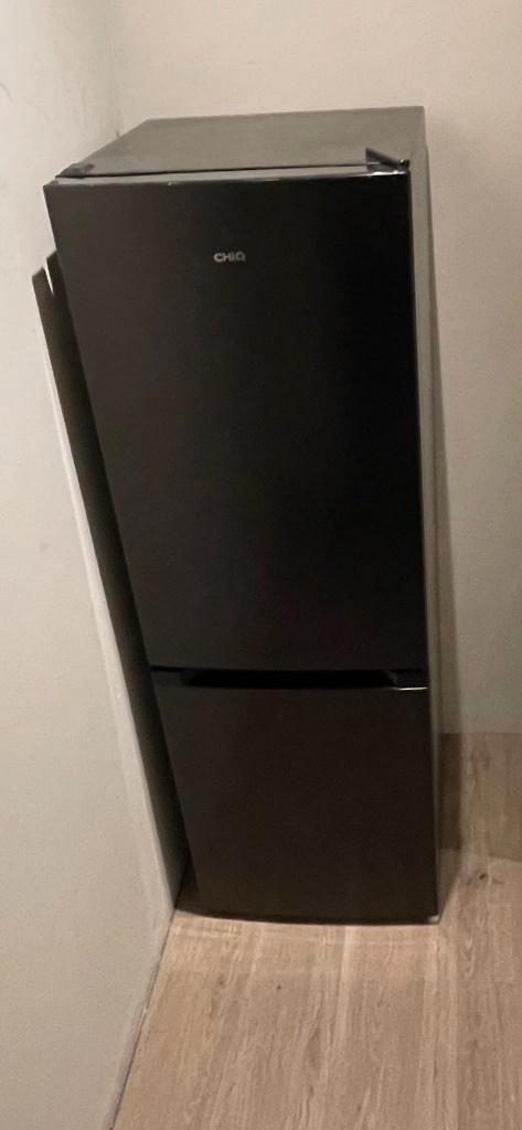 CHiQ Koel-vriescombinatie, Witgoed en Apparatuur, Koelkasten en IJskasten, Zo goed als nieuw, Met aparte vriezer, 150 tot 200 liter