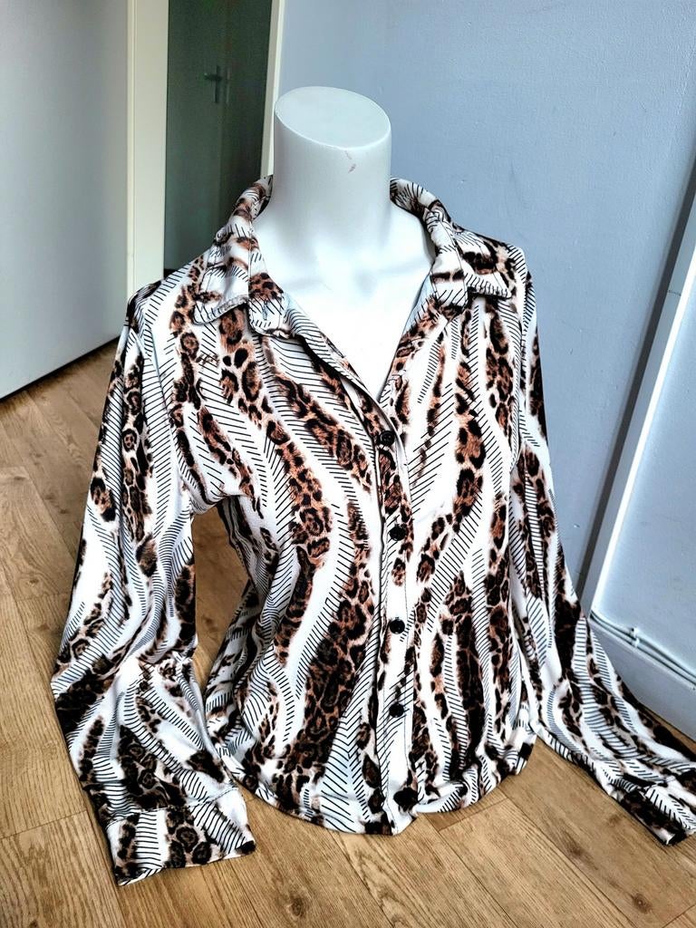 Savinni Italy trendy damesblouse met dierenprint, maat L, Kleding | Dames, Blouses en Tunieken, Ophalen of Verzenden, Zo goed als nieuw