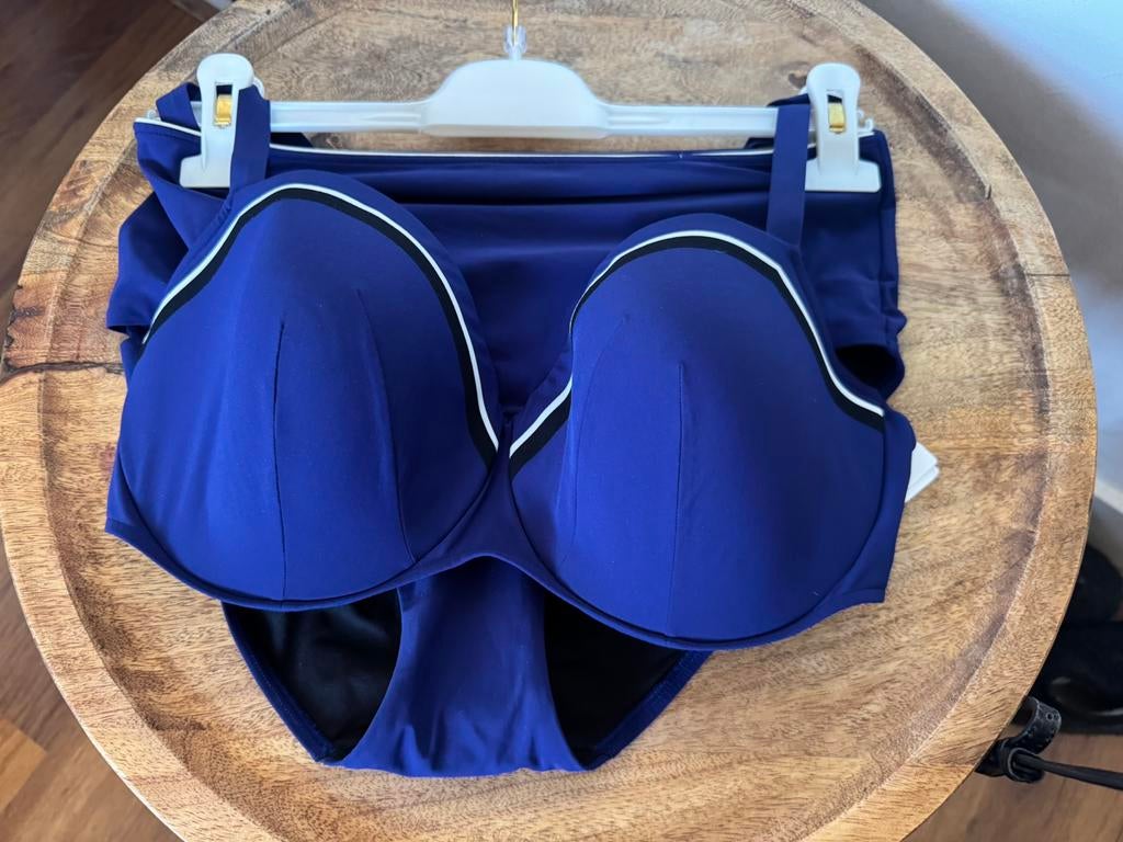 Nieuw Chantal Bikini Set maat 90 D & slip 42, Kleding | Dames, Badmode en Zwemkleding, Ophalen of Verzenden, Nieuw, Blauw, Bikini