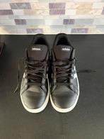 Nieuwe adidas sneakers zwart met wit, Kleding | Dames, Zwart, Nieuw, Ophalen of Verzenden, Sneakers of Gympen