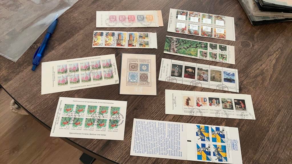 #85 Kleine verzameling Finland, Postzegels en Munten, Postzegels | Volle albums en Verzamelingen, Ophalen of Verzenden, Buitenland