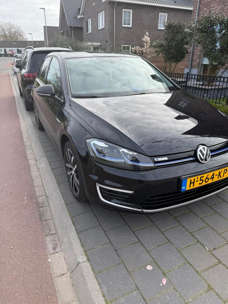 Volkswagen Golf 1.4 E 204pk DSG 2020 Zwart, Auto's, Volkswagen, Particulier, Golf, ABS, Adaptieve lichten, Adaptive Cruise Control