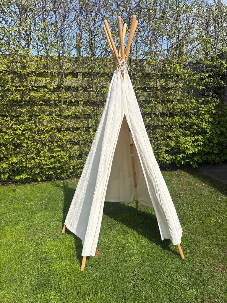 Leuke Tipi speeltent voor binnen en buiten, Ophalen, Gebruikt