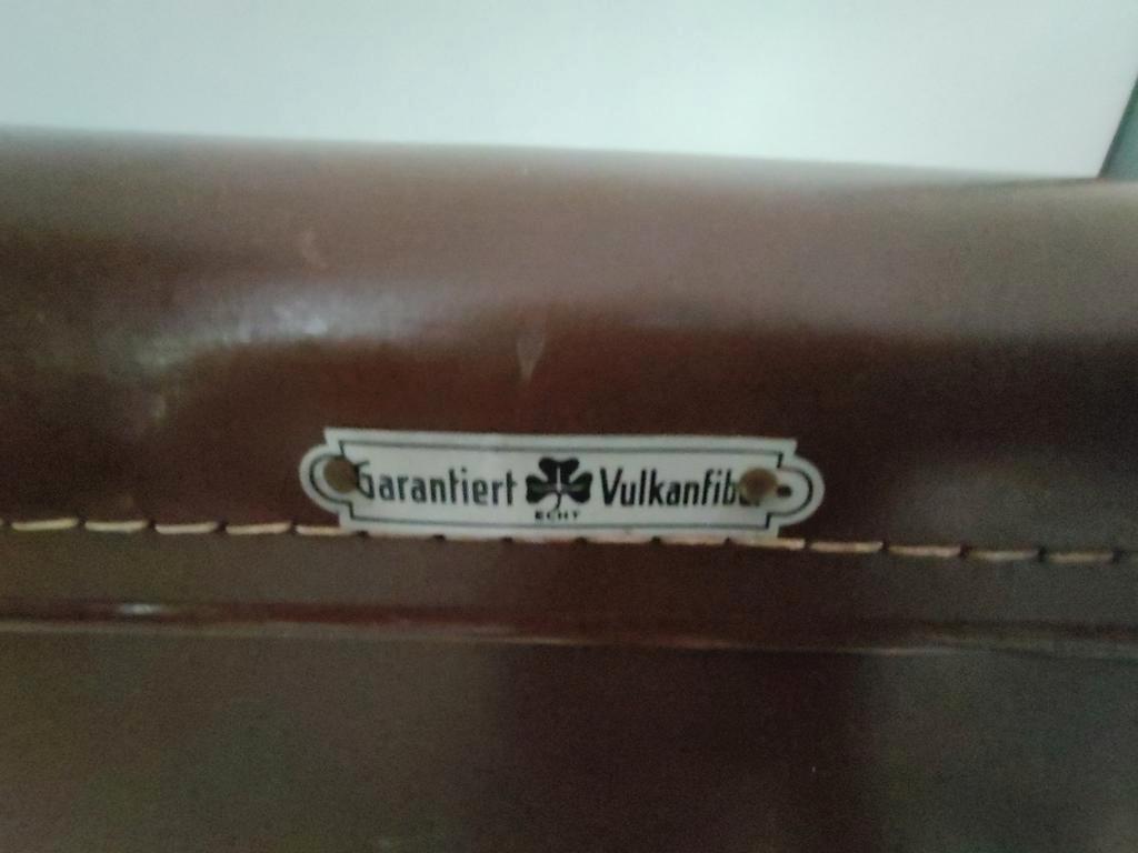 K366 VINTAGE jaren 40 - 50 koffer vulcan fibre zeer fraai, Sieraden, Tassen en Uiterlijk, Koffers, 60 tot 70 cm, Overige materialen