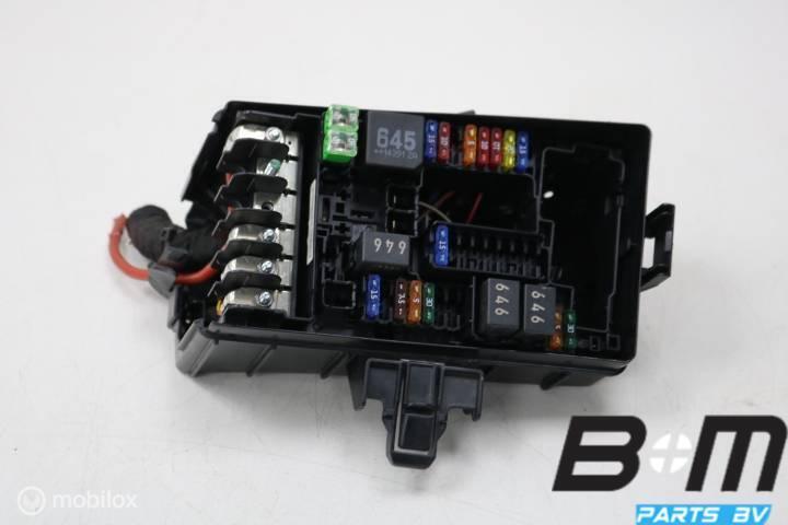 Zekeringkast motorruimte VW Golf 7 5Q0907361C, Auto-onderdelen, Gebruikt