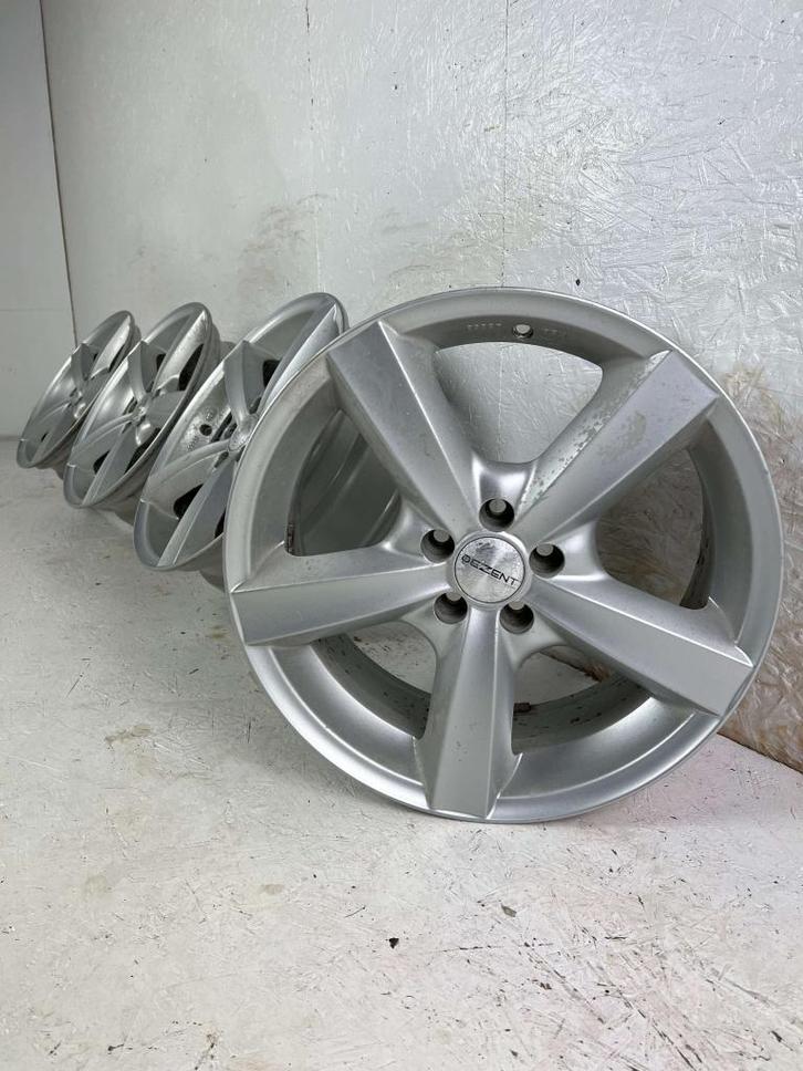 Volkswagen T-Cross polo Ibiza Skoda Seat velgen 17" 5x100, Auto-onderdelen, Banden en Velgen, Velg(en), 17 inch, Personenwagen