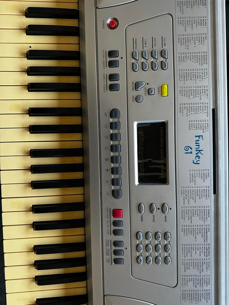 Oude Funkey 61 synthesizer, Overige merken, Ophalen of Verzenden, Met midi-aansluiting, 61 toetsen