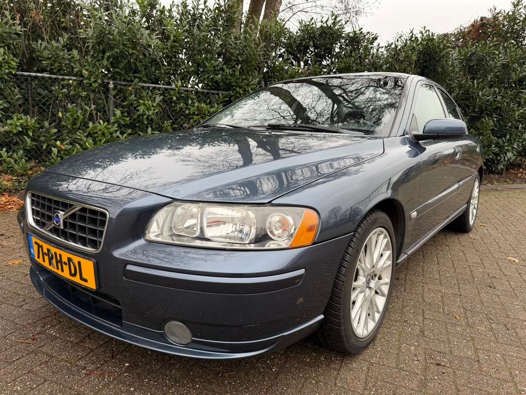 Volvo S60 2.0 T 2005 Blauw, Auto's, Volvo, Particulier, S60, Benzine, D, Sedan, Handgeschakeld, Origineel Nederlands, Blauw, Leder en Stof