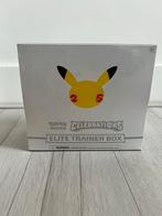 Nieuwe Pokémon Celebrations Elite Trainer Box (Foil), Hobby en Vrije tijd, Verzamelkaartspellen | Pokémon, Ophalen of Verzenden