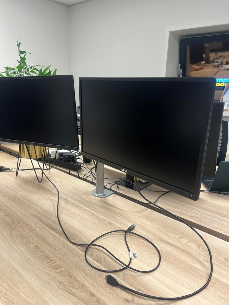 Kantoorset: 2x Dell 24″ IPS + Dual Monitor Arm (bureauklem), Computers en Software, Monitoren, Ophalen, Gebruikt, IPS, Full HD