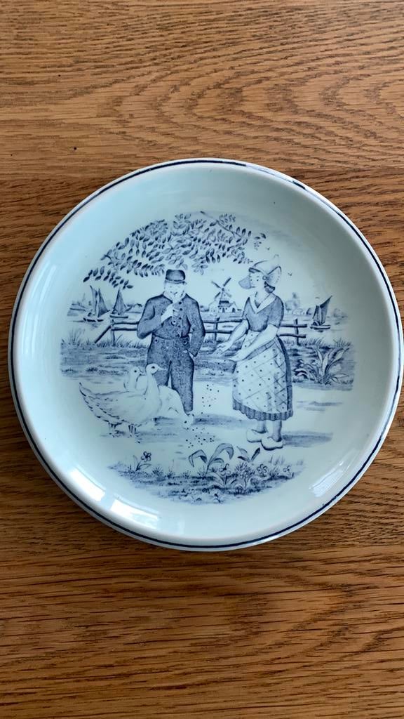 Twee delfts blauwe bordjes, Ophalen of Verzenden