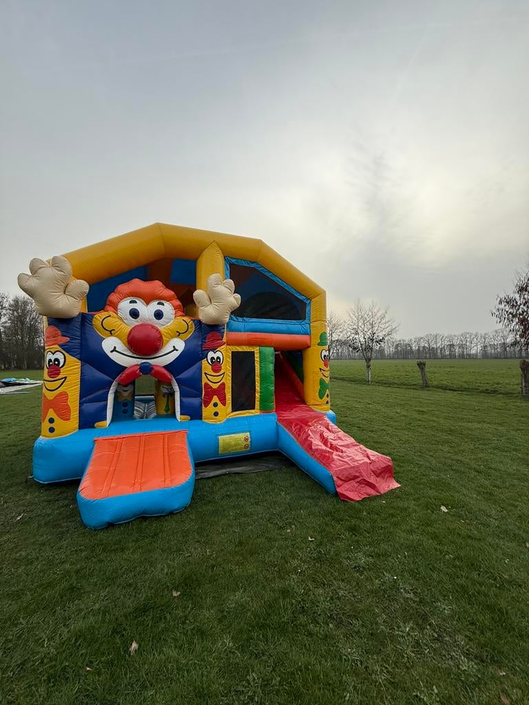 Springkussen multiplay met glijbaan te huur, Ophalen, Zo goed als nieuw, Overige