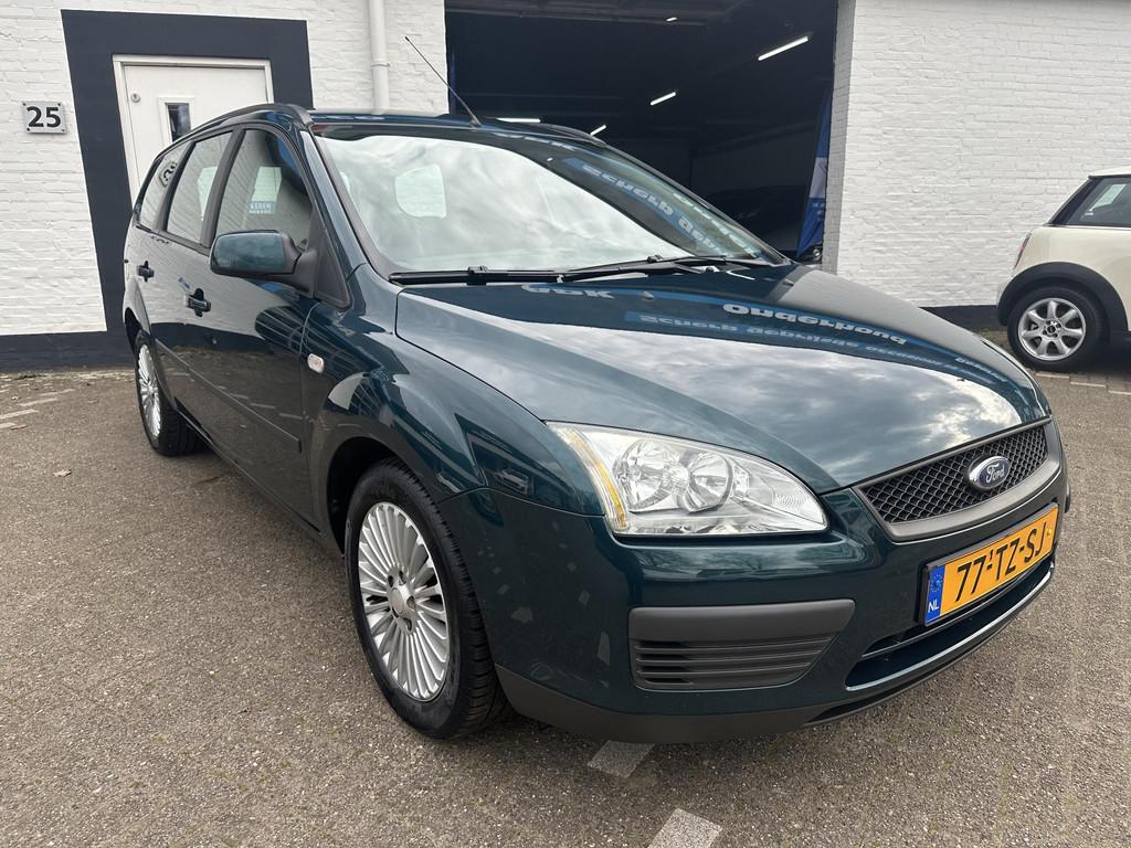 Ford Focus Wagon Focus /Airco/All season banden/Lm velgen, Auto's, Gebruikt, Zwart, 4 cilinders, 635 kg