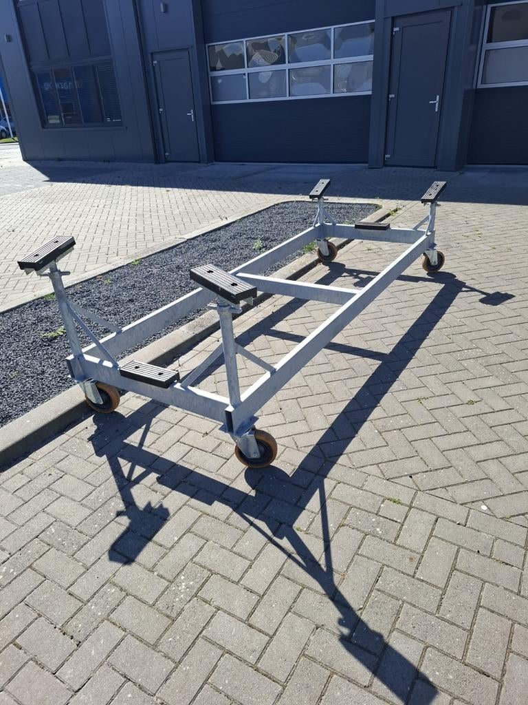 Boot trailer, Ophalen