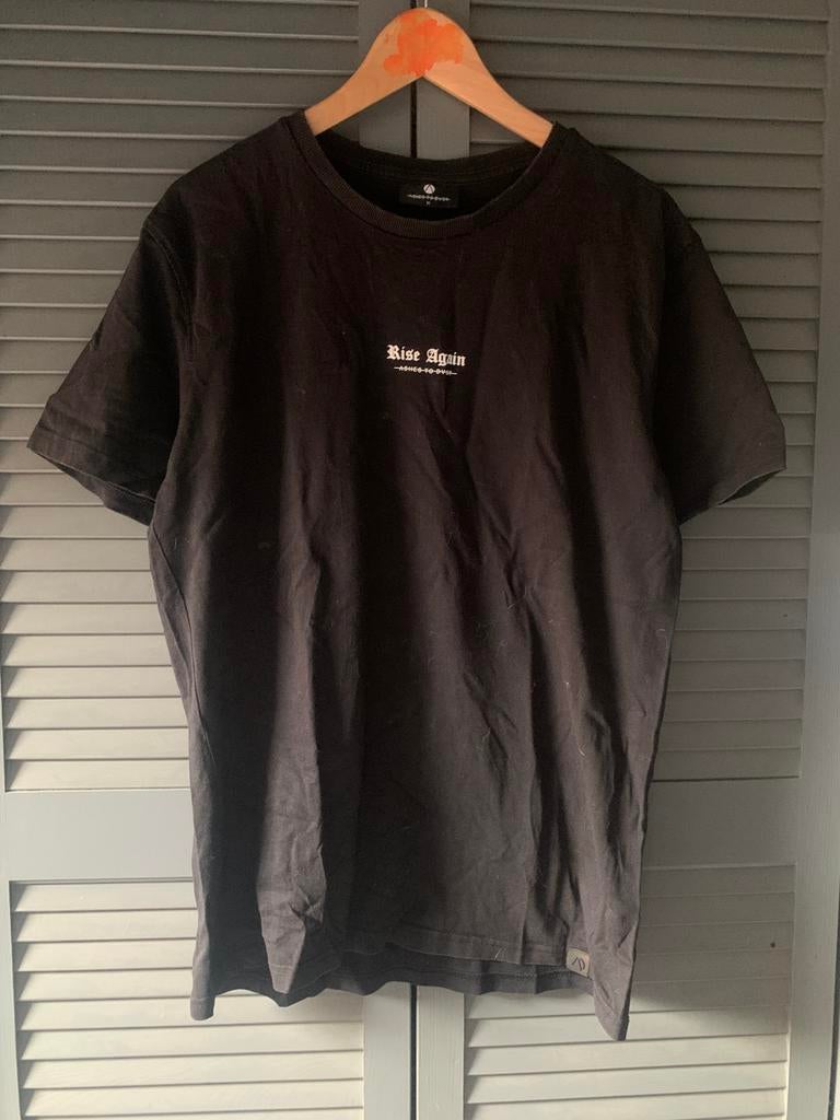 Ashes to Dust shirt maat M, Ophalen of Verzenden, Gedragen, Maat 48/50 (M), Zwart