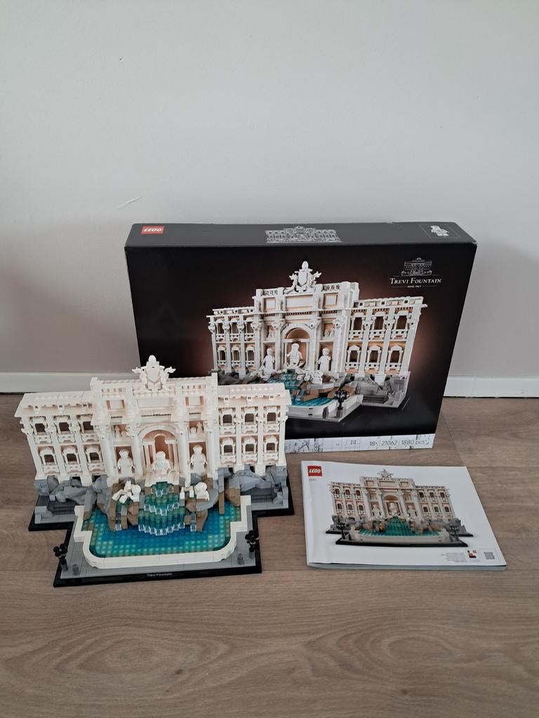 LEGO Architecture Trevi fontein - Zo goed als nieuw, Kinderen en Baby's, Speelgoed | Duplo en Lego, Compleet, Lego, Architecture