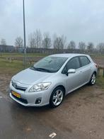 Toyota Auris 1.8 Full Hybrid | Leder | 148.500 km, Auto's, Toyota, 4 cilinders, 75 €/maand, 25 km/l, Auris