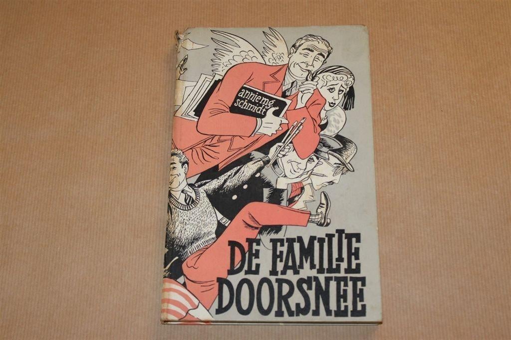 De familie Doorsnee. Annie M.G. Schmidt. 1954. Hardcover., Ophalen of Verzenden, Gelezen, Personen