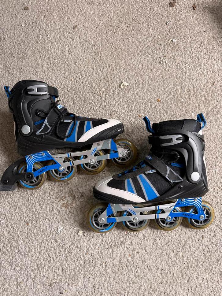Inline skates HY Sports - Zwart/Blauw - Maat 43, Sport en Fitness, Skeelers, Zo goed als nieuw, Inline skates 4 wielen, Overige merken