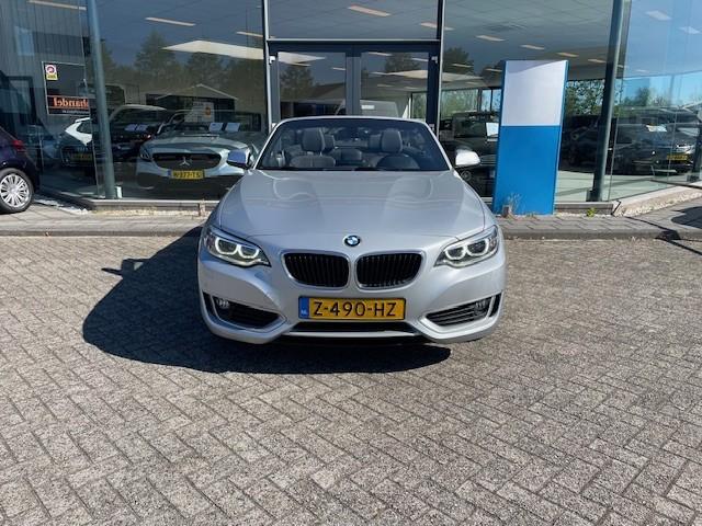 BMW 2-serie Cabrio 220i, Gebruikt, Cabriolet, 4 stoelen, Handgeschakeld