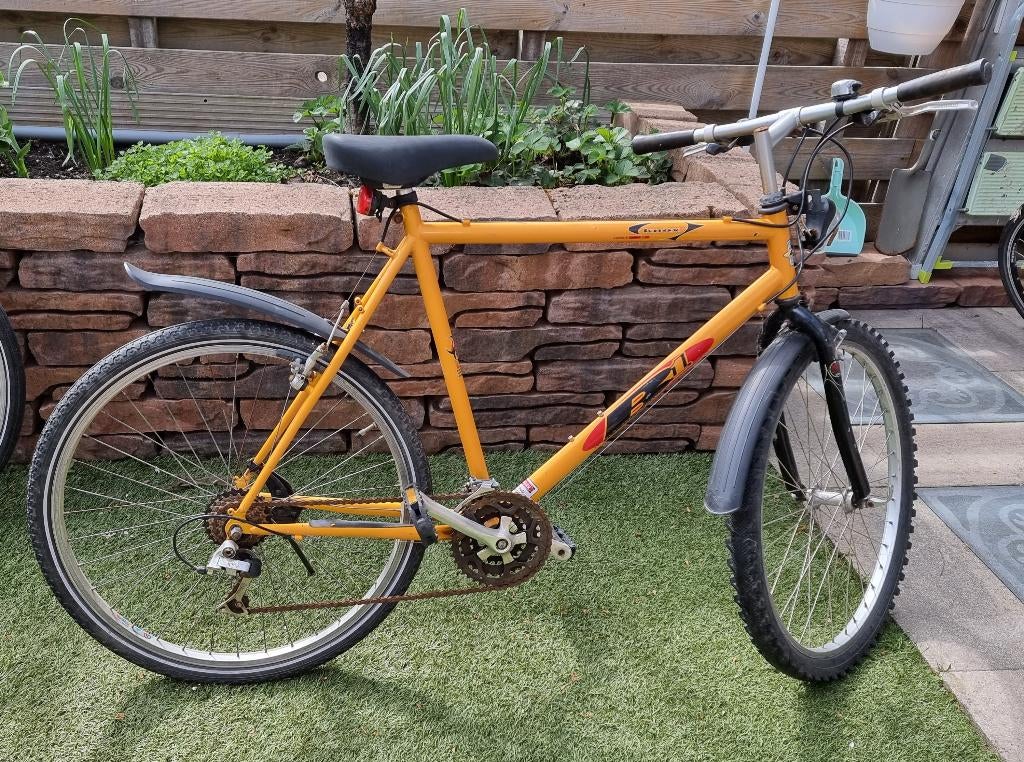 Oranje mountainbike Knox B1, Fietsen en Brommers, Fietsen | Mountainbikes en ATB, Ophalen, Gebruikt, Heren, Overige merken